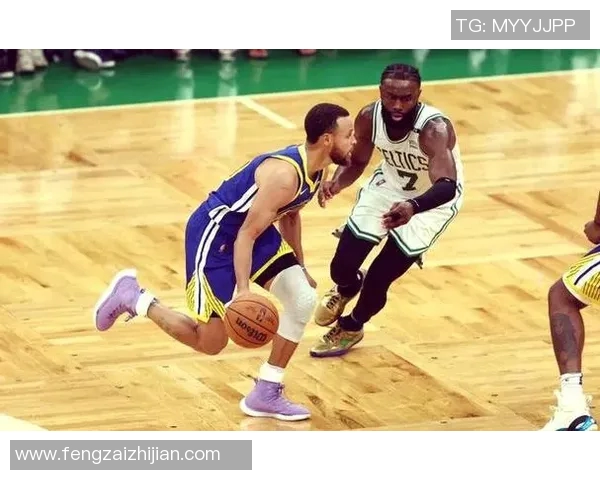 季后赛勇士与爵士激战比分回顾及精彩瞬间分析